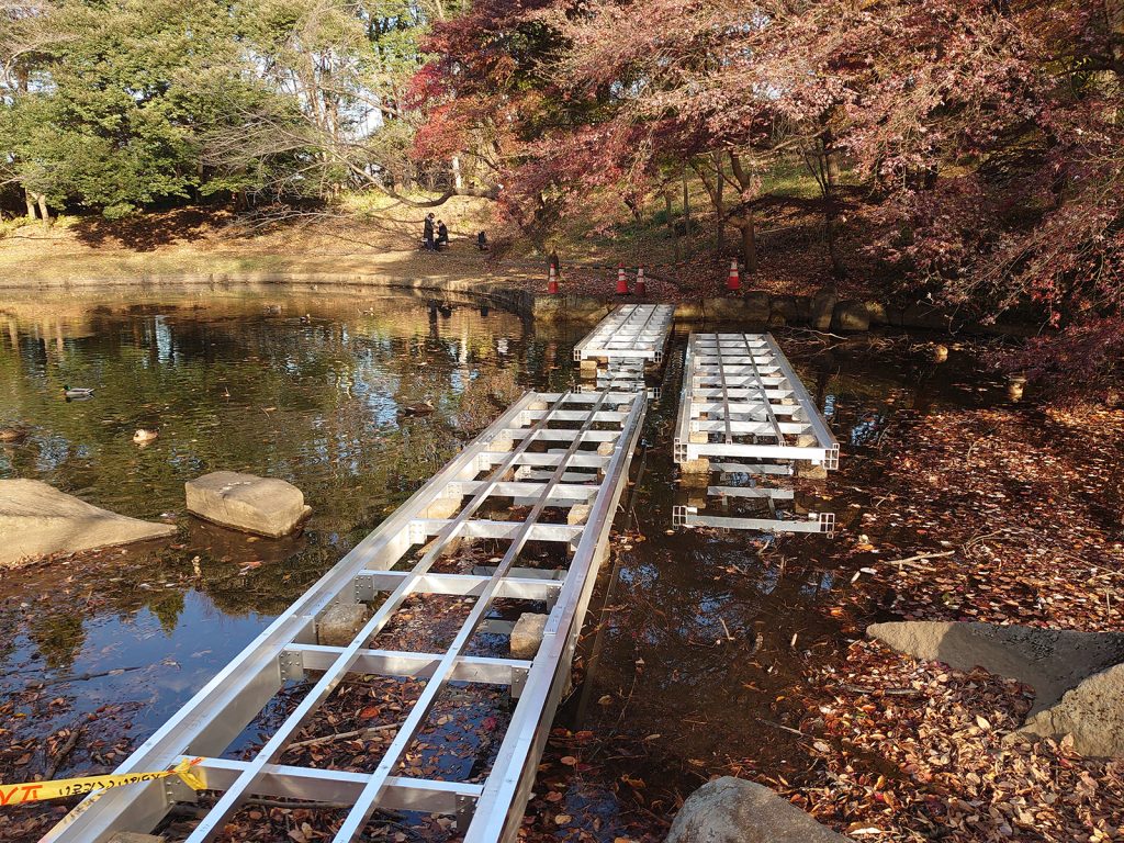 一本杉公園八ツ橋架替え工事